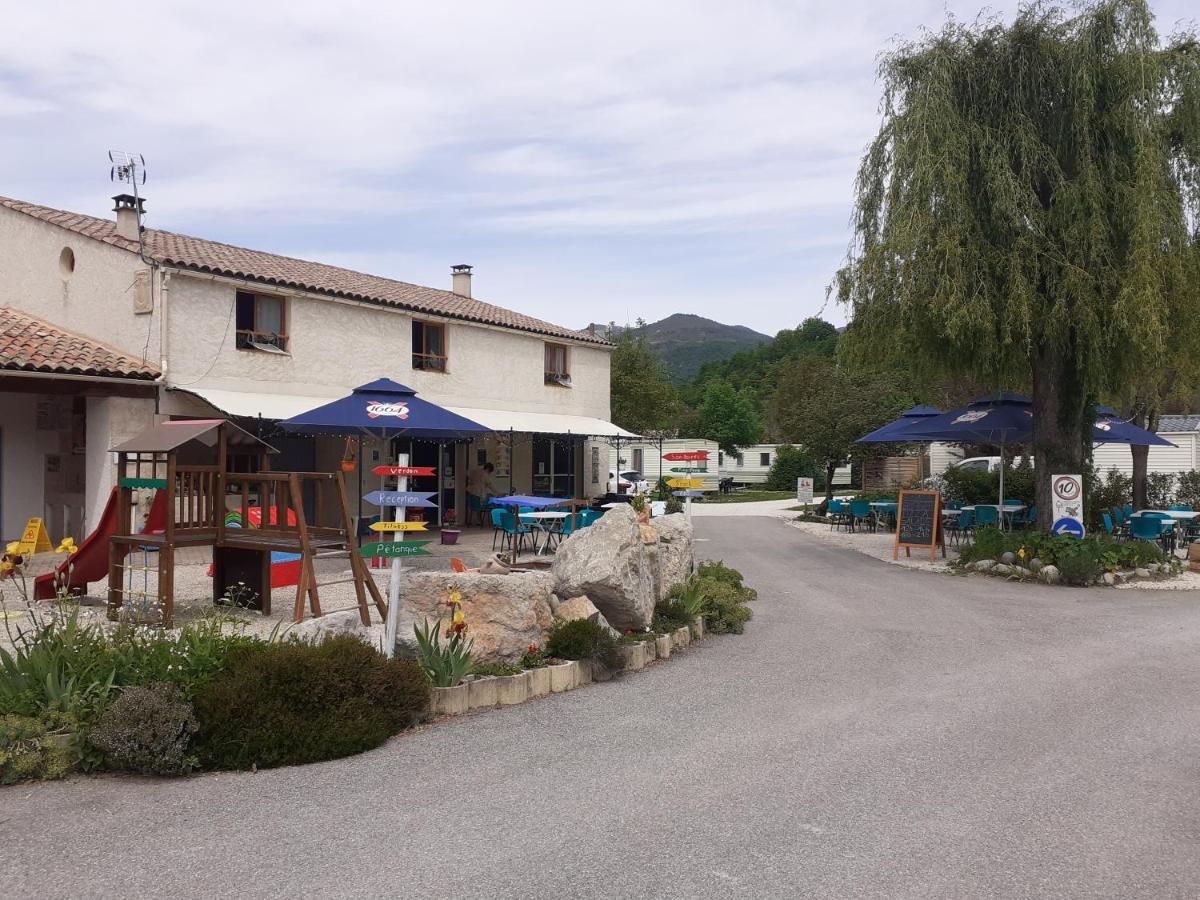 Camping Les Lavandes, Castellane Exterior photo