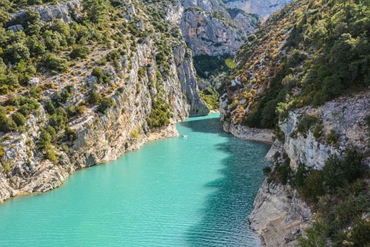 Camping Les Lavandes, Castellane Exterior photo
